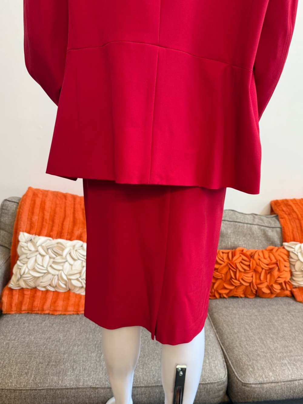 ❣️🆕Le Suit Cherry Red Cascade Ruffle Skirt Suit Set Plus Size $265 MSRP❣️ - Picture 9 of 12